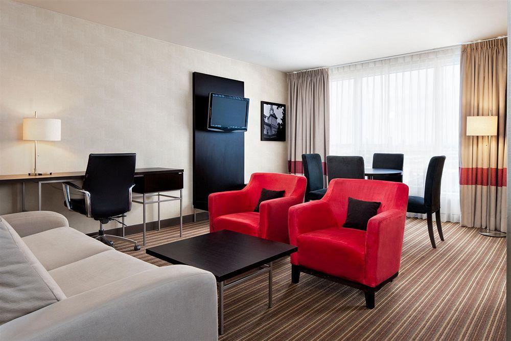 Four Points By Sheraton Levis Convention Centre Dış mekan fotoğraf