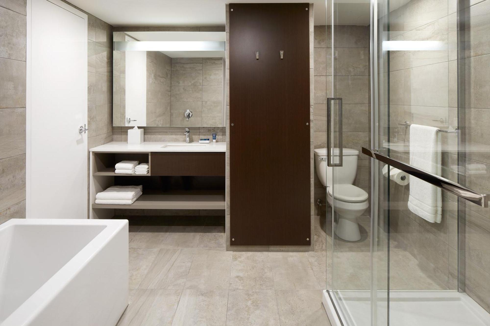 Four Points By Sheraton Levis Convention Centre Dış mekan fotoğraf