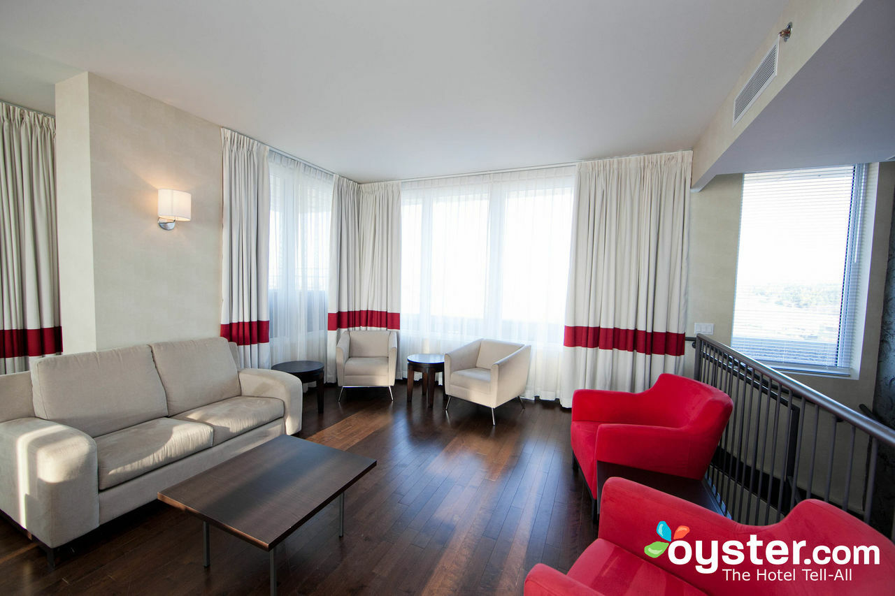 Four Points By Sheraton Levis Convention Centre Dış mekan fotoğraf